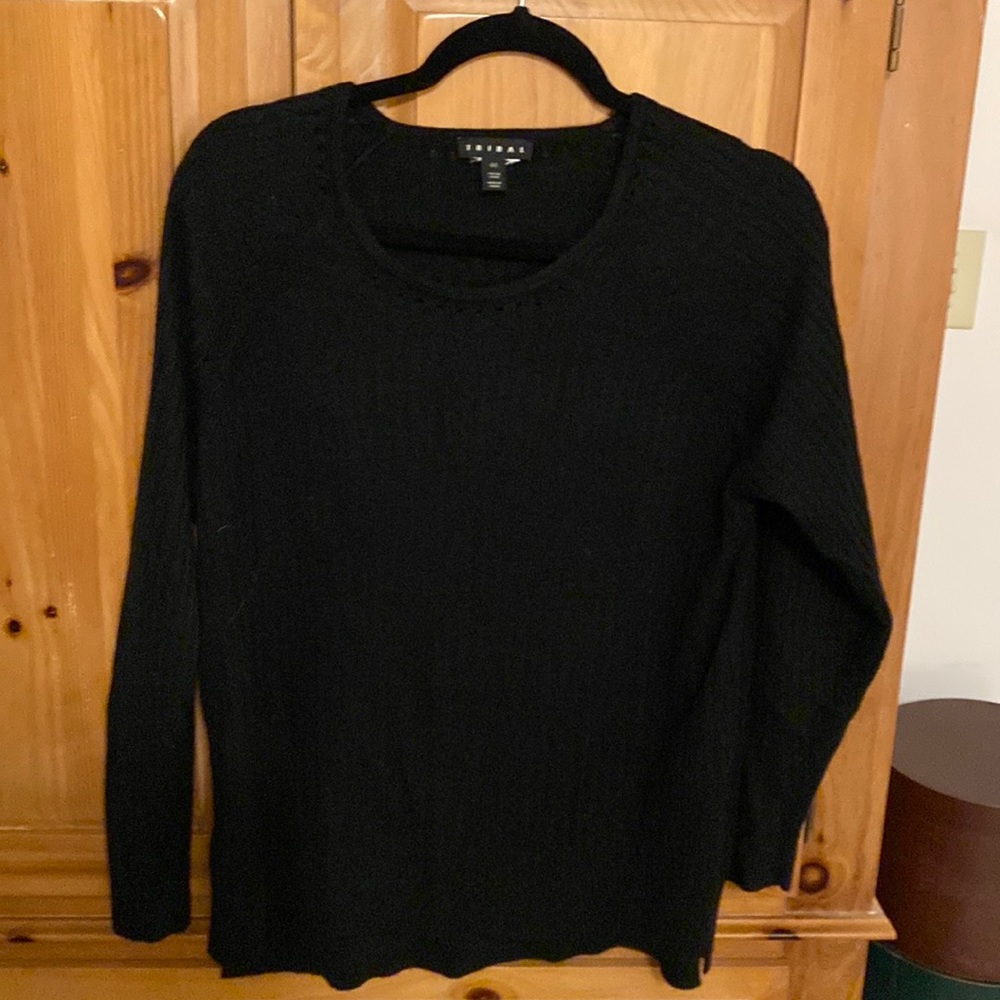 Soft black Tribal Tunic size Large. Very soft.